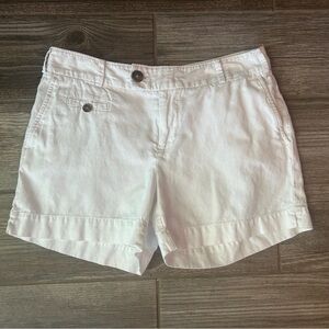 Women’s White Banana Republic 100% Cotton Shorts,‎ Size 4